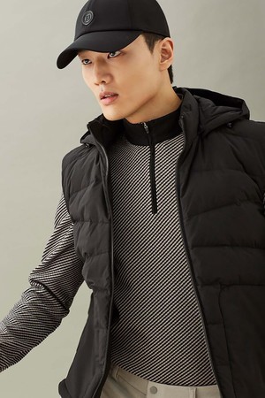 남성 경량 다운 베스트 - 블랙_BLACK-a