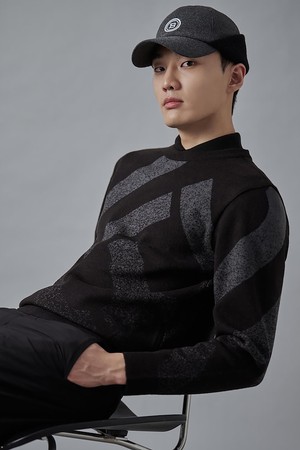 남성 방풍안감 디터쳐블 라운드넥 풀오버 - 블랙_BLACK-a