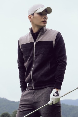 남성 우븐 하이브리드 니트 반집업  블랙_BLACK-a