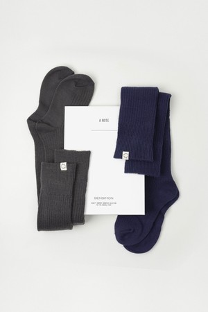 [선물하기] KNIT OVER KNEE SOCKS - 2color