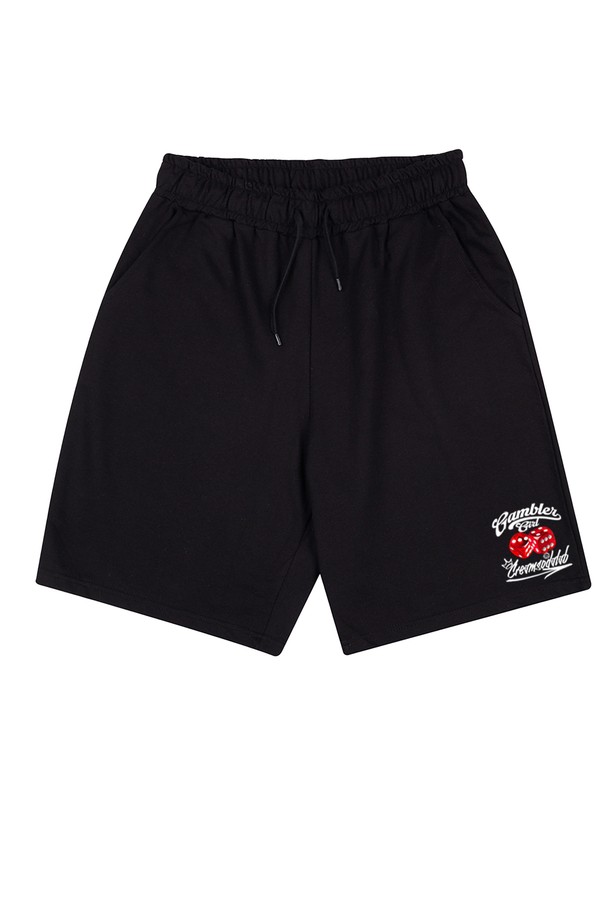 씨알에스디엘 겜블러 걸 다이스 트레이닝 숏 팬츠는 남녀 공용으로, 일상과 스포츠 활동에 모두 적합한 와이드 핏 숏 팬츠입니다. 부드러운 면 소재로 제작되어 편안한 착용감을 선사하며, 블랙, 그레이, 그린, 레드의 4가지 다채로운 컬러로 만나볼 수 있습니다. 고탄력 허리 밴딩, 실용적인 백 포켓, 견고한 스티칭 디테일로 활동성과 스타일을 모두 잡았습니다.
