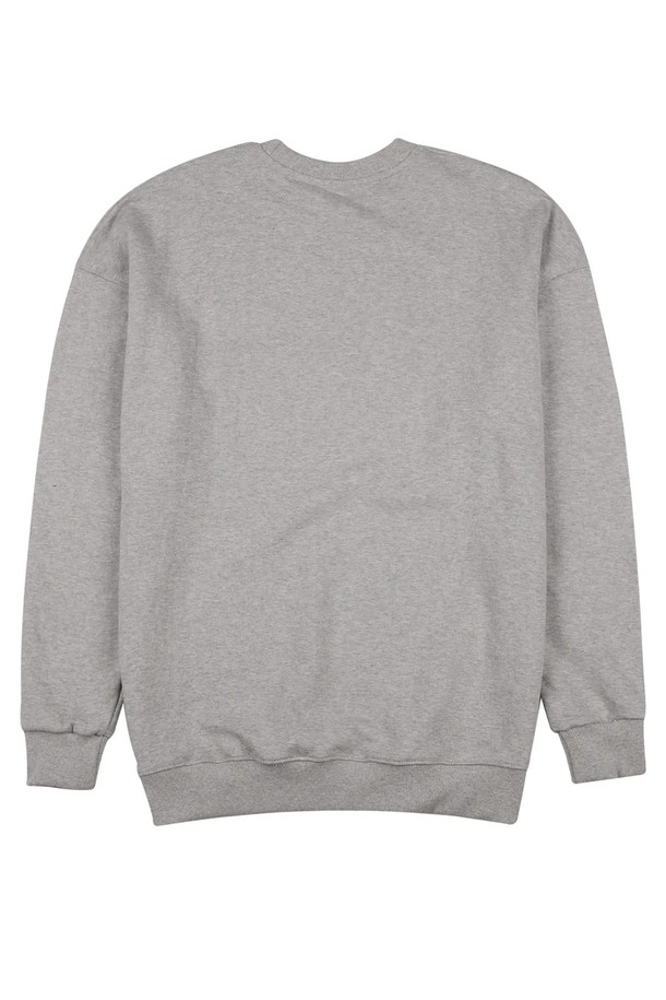 씨알에스디엘 스트릿 잼 1984 맨투맨은 공용으로 착용 가능한 상의 제품입니다. 그레이 컬러의 라운드넥 디자인으로, 봄, 가을, 겨울 계절에 활용하기 좋습니다. CREAMSODA 디자인의 로고 및 프린트 패턴이 돋보이는 스트릿/캐주얼 스타일의 긴소매 맨투맨입니다.
