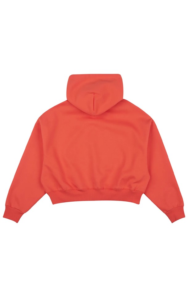 씨알에스디엘 세븐 플라워 크롭 후드는 여성용 상의로, 봄, 가을에 착용하기 좋은 캐주얼 스타일의 긴 소매 후드입니다. 코랄과 오렌지 두 가지 색상으로 출시되었으며, 부드러운 면 소재에 화이트/블루 플라워 프린트가 더해져 산뜻한 포인트를 줍니다. 레귤러핏 크롭 기장으로, 일상에서 편안하고 스타일리시하게 연출할 수 있습니다.
