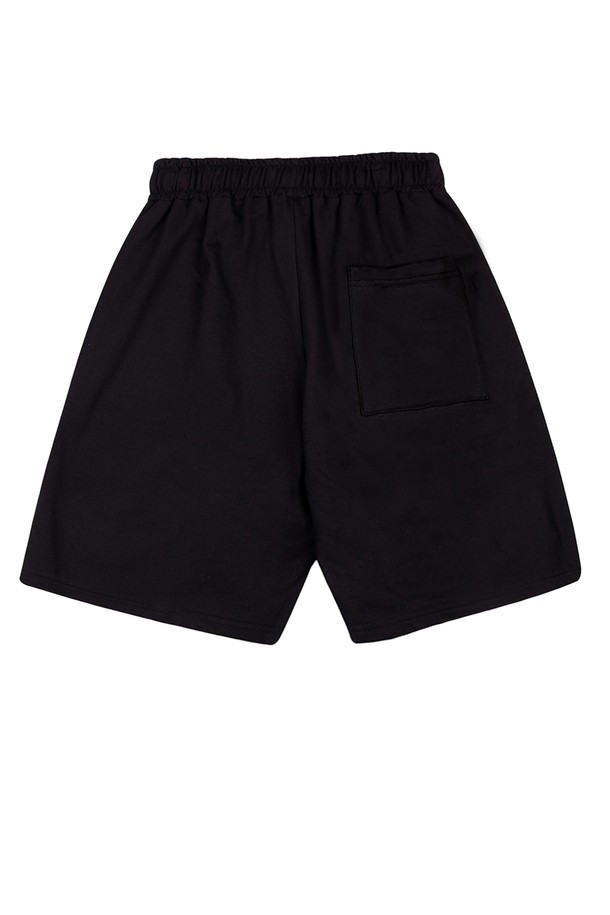 씨알에스디엘 써클 로고 트레이닝 숏 팬츠는 시원한 여름철 운동 및 일상 착용에 적합한 남녀 공용 숏 팬츠입니다. 블랙, 그레이, 그린, 레드 4가지 색상으로 출시되었으며, 부드러운 면 소재와 얇은 두께로 편안한 착용감을 선사합니다. 허리 밴딩, 뒷면 포켓, 넉넉한 루즈핏 와이드 디자인, 높은 신축성의 허리밴드, 열처리 가공으로 수축을 최소화하여 활동성과 실용성을 모두 갖췄습니다.
