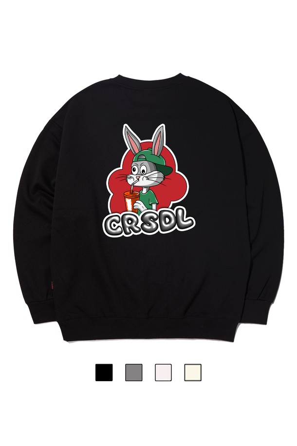 씨알에스디엘 쇼킹 래빗 스웨트 셔츠는 부드러운 면과 폴리에스테르 혼방 소재로 제작되어, 캐주얼한 스타일을 연출하기 좋은 오버핏의 긴소매 스웨트셔츠입니다. 블랙, 그레이, 라이트 그레이, 오트밀 4가지 컬러 옵션으로 출시되었으며, 라운드넥 디자인에 두꺼운 두께감과 기모 안감으로 가을, 겨울철 따뜻하게 착용할 수 있습니다. 2중 바늘 커버스티치 네크라인, 사이드 심 포인트 라벨, 텐터 가공 및 텀블 건조 처리로 마감하여 내구성을 높였습니다.
