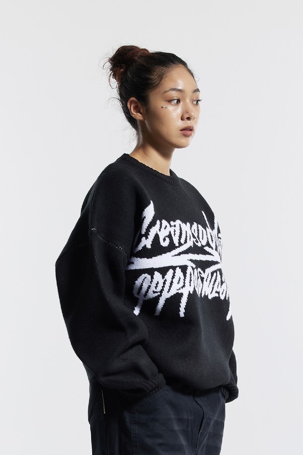 CREAM SODA LAB - 스웨터 - 씨알에스디엘 빅 그래픽 자카드 니트 맨투맨