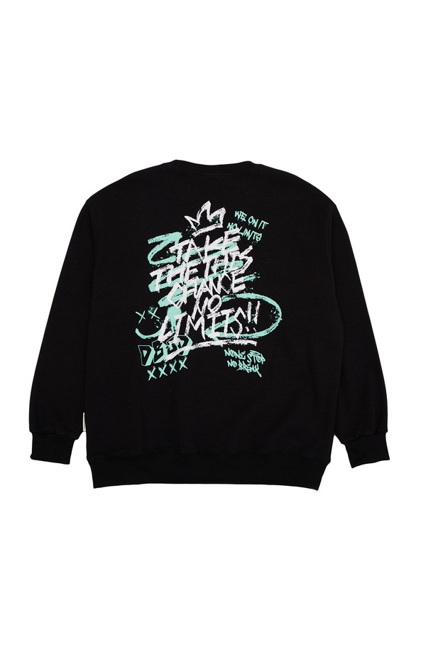 붓칠 그래피티 맨투맨은 남녀 모두 착용 가능한 상의입니다. 블랙과 카키 두 가지 색상으로 출시되었으며, 봄, 가을, 겨울 세 계절 모두 활용할 수 있습니다. 레귤러핏에 라운드넥 디자인으로, 두꺼운 두께감의 면과 폴리에스테르 혼방 소재를 사용하여 제작되었습니다. 붓으로 그린 듯한 그래피티 프린트가 돋보이는 스트릿, 캐주얼 스타일의 긴소매 맨투맨입니다.
