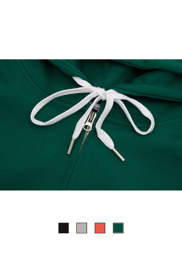 씨알에스디엘 로고 크롭 집업 후드는 그린, 블랙, 그레이, 레드의 4가지 색상으로 출시된 남녀 공용 상의입니다. 봄/가을 계절에 적합하며, 스트릿 및 캐주얼 스타일을 연출할 수 있는 크롭 기장의 후드 집업입니다. 면 소재에 로고 프린팅이 돋보이며, 긴소매 디자인과 보통 두께감으로 편안하게 착용할 수 있습니다.
