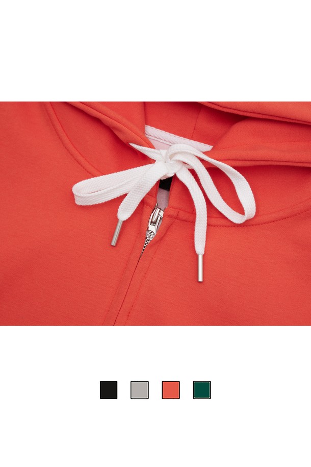 씨알에스디엘 로고 크롭 집업 후디는 캐주얼 및 스트릿 스타일을 연출하기 좋은 공용 상의입니다. 봄, 가을에 적합하며, 부드러운 면 소재로 제작되어 편안한 착용감을 선사합니다. 크롭 기장과 레귤러핏으로 디자인되었으며, 후드와 긴소매, 집업 여밈 방식을 갖추었습니다. 레드, 오렌지 컬러에 씨알에스디엘 로고 프린팅으로 포인트를 주어, 동네 마실룩이나 산책룩에 활용하기 좋습니다.
