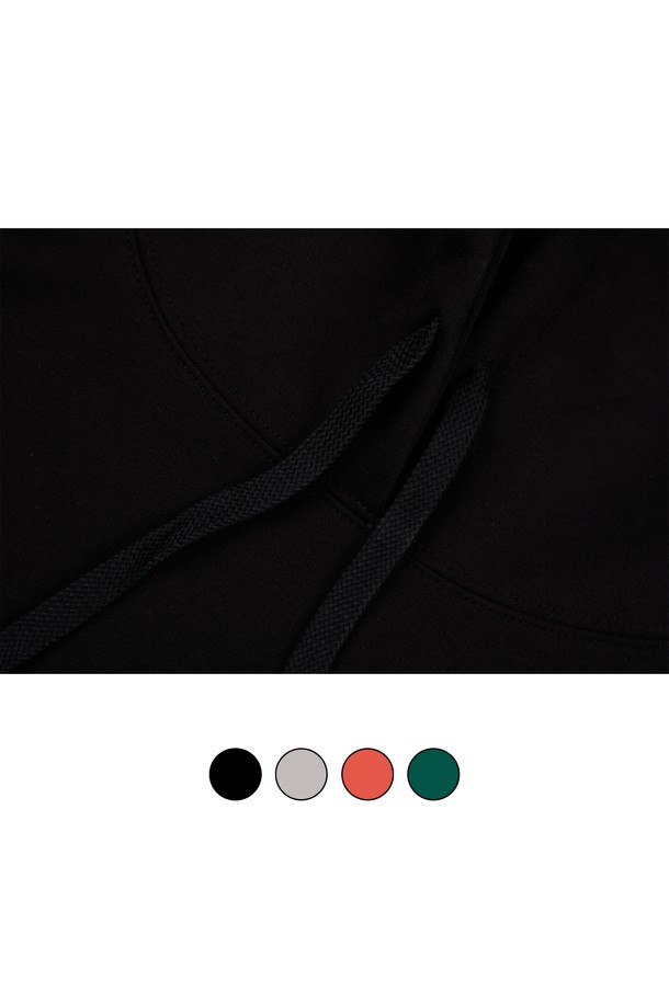 씨알에스디엘 더 샤이닝 씨알에스디엘걸 크롭 후드는 여성용 상의로, 캐주얼 및 스트릿 스타일을 연출하기 좋은 아이템입니다. 부드러운 면 소재에 긴 소매와 후드 디자인이 특징이며, 블랙, 그레이, 레드, 그린 4가지 색상으로 제공됩니다. 봄, 가을 시즌에 적합하며, 레귤러핏과 캐릭터 프린트로 포인트를 더한 크롭 기장의 후드티입니다.
