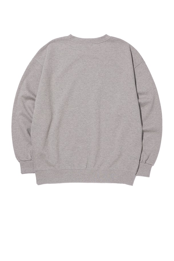 씨알에스디엘 리버스 유에스에이 맨투맨은 남녀 모두 착용 가능한 오버핏 디자인의 캐주얼 맨투맨입니다. 두껍고 부드러운 면과 폴리에스테르 혼방 소재로 제작되어, 봄, 가을, 겨울철 데일리룩에 적합하며 편안한 착용감을 제공합니다. 라운드넥에 긴 소매 기장으로, 2바늘 커버스티치 마감과 소매, 밑단 립 마감으로 튼튼하게 제작되었습니다. 블랙, 네이비, 그레이, 라이트그레이, 오트밀 등 베이직한 5가지 컬러와 로고, 프린트 패턴으로 미니멀한 스타일을 연출할 수 있습니다. 사이드 포인트 라벨과 스탠다드, 기모 두 가지 원단 옵션이 있어 취향에 맞게 선택 가능합니다.
