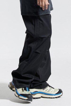 씨알에스디엘 트랙 2선 파라슈트 팬츠