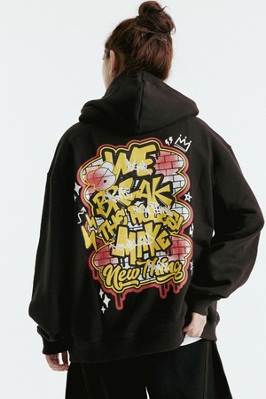 브릭 그래피티 후드