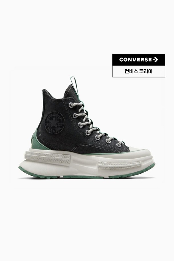 [컨버스] 런스타 레거시 CX 어드마이어 엘름 A06496C는 여성용 신발입니다. 블랙, 화이트, 그린 컬러의 캔버스 소재로 제작되었으며, 라운드 앞코에 하이탑 디자인이 특징입니다. 캐주얼, 미니멀, 클래식 스타일을 연출하기 좋으며, 봄, 여름, 가을 계절에 착용하기 적합합니다. 굽 높이는 중간이며 플랫폼 솔과 CX 쿠셔닝으로 편안한 착화감을 제공합니다.
