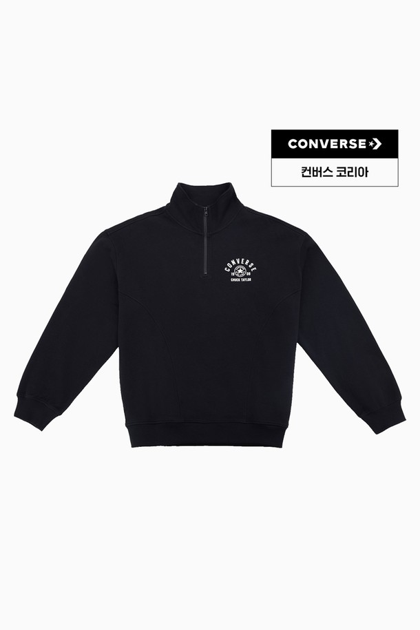 [컨버스] 레트로 플리스 탑 블랙 UCJ083-023은 부드러운 플리스 소재로 제작되어 가을, 겨울철 따뜻하게 입을 수 있는 공용 플리스 탑입니다. 하프넥 디자인에 레귤러 핏으로 편안한 착용감을 선사하며, 블랙 컬러에 컨버스 로고가 포인트로 들어가 캐주얼하고 스포티한 스타일을 연출합니다. 집업 스타일로 간편하게 착용 가능하며, 산책룩이나 집콕룩 등 다양한 TPO에 활용하기 좋습니다. 두꺼운 두께감으로 보온성을 높였으며, 미니멀한 디자인으로 어떤 스타일에도 매치하기 용이합니다.
