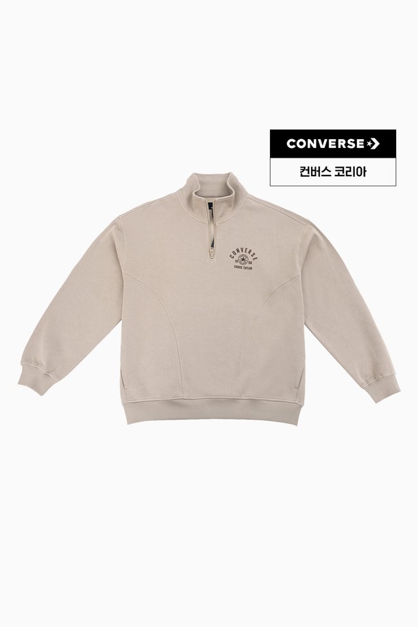 [컨버스] 레트로 플리스 탑 빈티지 카고 UCJ083-X9V는 포근한 플리스 소재로 제작되어 가을, 겨울 시즌에 따뜻하게 착용할 수 있는 상의입니다. 베이지 색상에 레귤러 핏으로, 캐주얼 및 스포티 스타일을 연출하기 좋습니다. 하프넥 디자인에 긴 소매 기장으로 보온성을 높였으며, 두꺼운 두께감으로 편안한 착용감을 선사합니다. 빈티지한 무드의 카고 디테일이 더해져 개성 있는 스타일을 완성합니다. 일상생활에서 스타일리시하게 활용하기 좋은 플리스 탑입니다.

