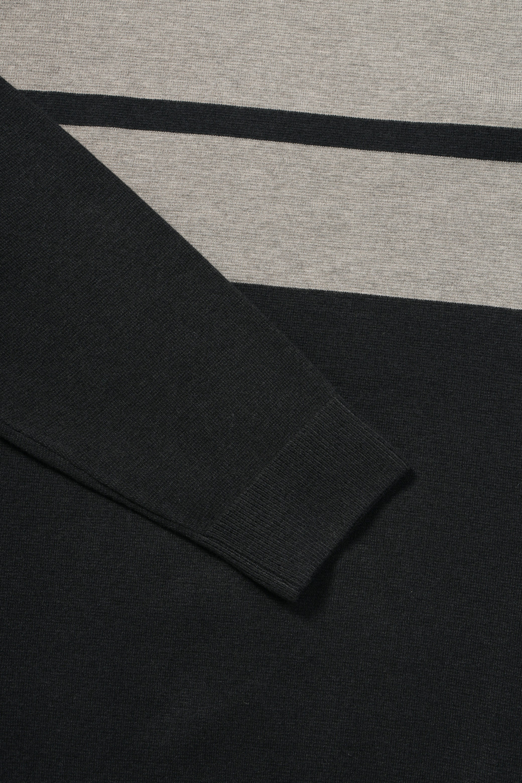 BRENTWOOD - 스웨터 - 빅블록 워셔블 라운드넥 스웨터