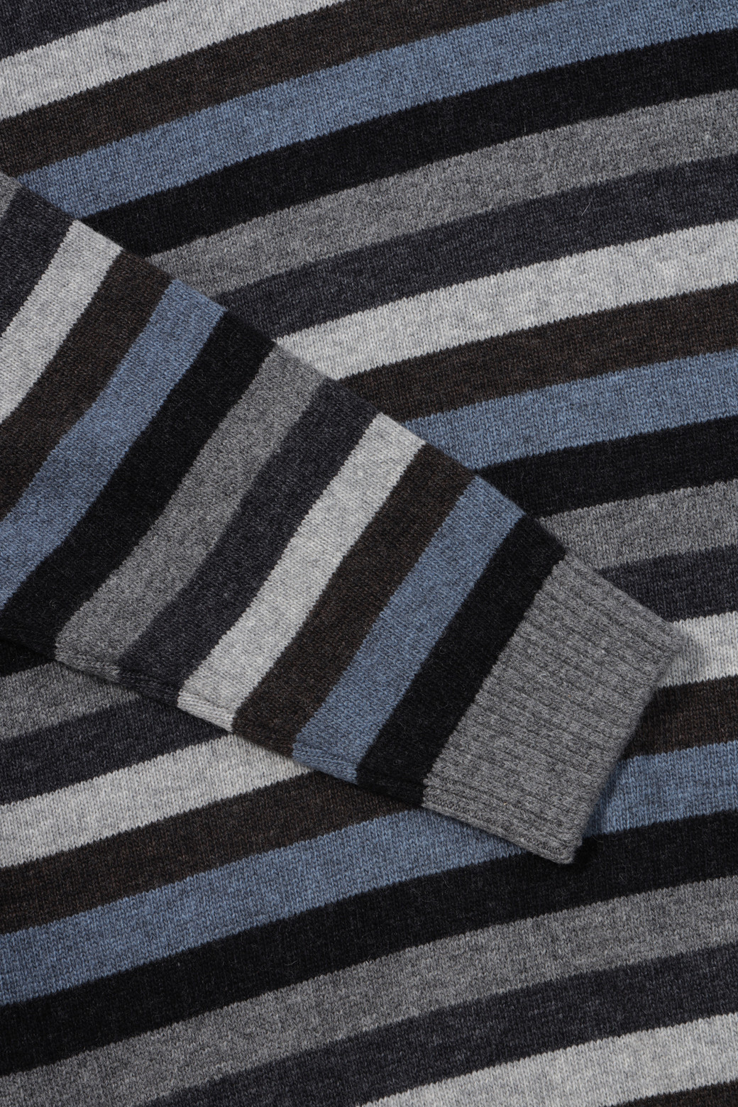 BRENTWOOD - 스웨터 - 멀티 컬러 블록 패턴 라운드넥 스웨터