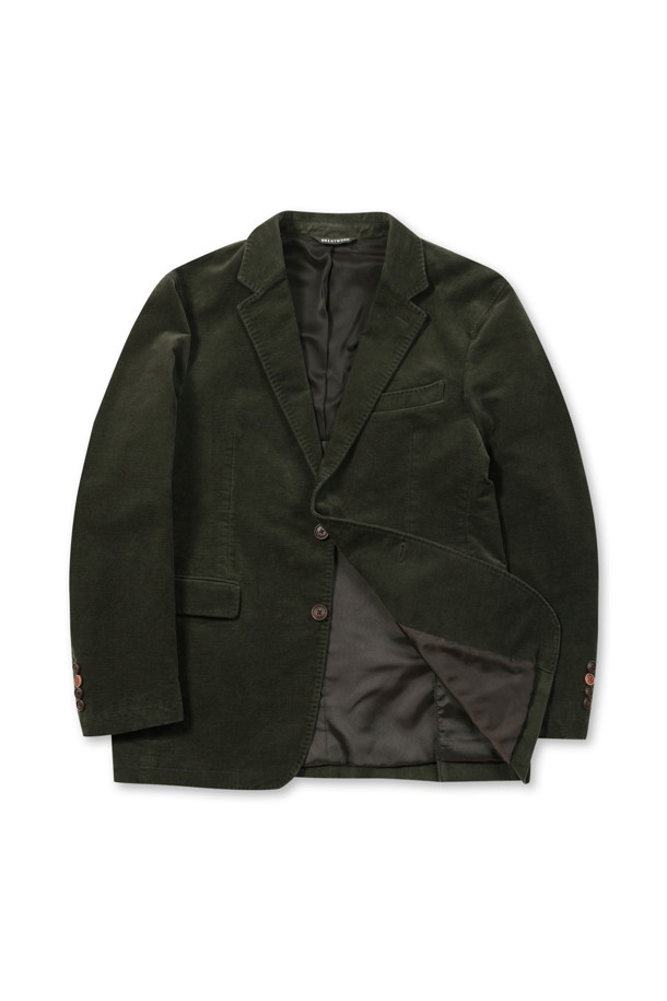 부드러운 몰스킨 소재로 제작된 솔리드 트윌 조직 몰스킨 재킷입니다. 캐주얼과 클래식 스타일을 아우르는 디자인으로 겨울 데일리룩, 출근룩, 비즈니스 캐주얼에 활용하기 좋습니다. 레귤러 핏에 투버튼 여밈 방식을 적용했으며, 가먼트 워싱 공정, 호시스티치 디테일, 스트레치 안감, 사이드벤트, 전체 안감 등 섬세한 디테일로 완성도를 높였습니다. 초겨울까지 따뜻하게 착용 가능하며, 부드러운 촉감과 무지 패턴으로 미니멀한 스타일을 연출합니다. 블랙 컬러의 긴 소매 테일러드 자켓으로, 다양한 룩에 활용하기 용이합니다.
