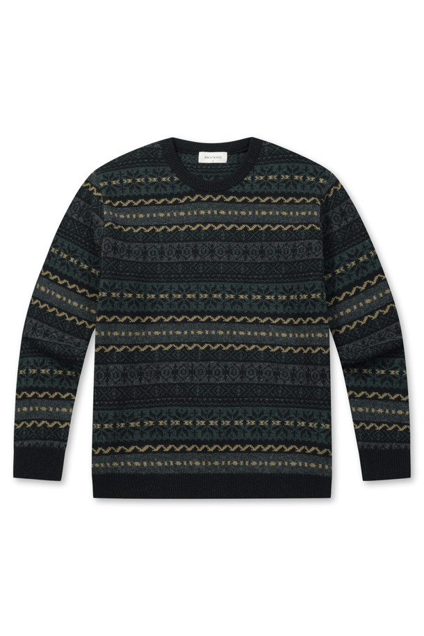 모노톤 컬러의 페어아일 패턴이 돋보이는 라운드넥 스웨터입니다. 울 혼방 소재로 제작되어 부드러운 촉감과 따뜻함을 선사하며, 초겨울부터 겨울까지 포근하게 착용하기 좋습니다. 4도 자카드 짜임으로 페어아일 패턴을 섬세하게 표현했으며, 넥 라인과 소매, 밑단은 단색으로 깔끔하게 마감했습니다. 넥과 밑단, 소매단 립 처리로 늘어짐을 방지하고 신축성을 더해 편안한 착용감을 제공합니다. 데일리룩, 클래식, 미니멀, 캐주얼 스타일을 즐기는 고객에게 추천합니다.
