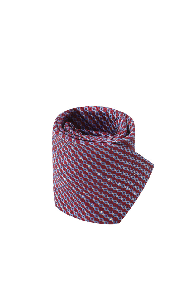 [지퍼] 올오버 패턴 큐빅 장식 타이(넥타이)는 남성용 정장 스타일 넥타이입니다. 폴리 혼방 소재로 제작되었으며, 가볍고 편안한 착용감을 제공합니다. 레드 컬러 바탕에 올오버 패턴이 돋보이며, 큐빅 장식이 포인트를 더해 세련된 느낌을 줍니다. 자동 지퍼 여밈 방식으로 간편하게 착용 가능하며, 로고 자수 루프 디테일이 특징입니다. 오피스룩, 회의룩, 면접룩 등 포멀한 스타일에 클래식하고 미니멀한 무드를 더해줍니다.
