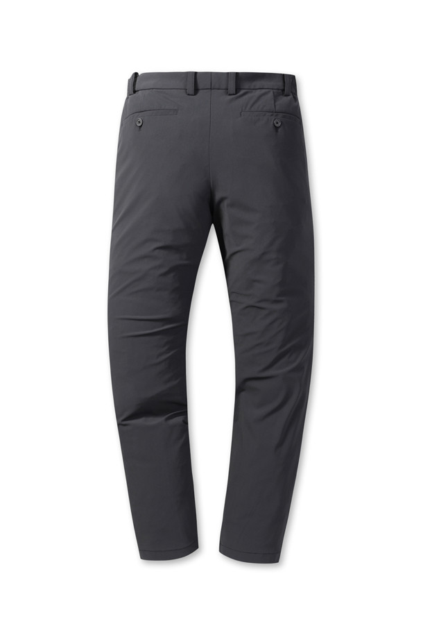 [아주편한] 온라인 익스클루시브 워셔블 아편 SUIT 슬랙스는 남성용 슬랙스로, 미니멀하고 베이직한 스타일을 추구합니다. 여름 시즌에 적합하며, 일상 및 오피스룩으로 활용하기 좋습니다. 릴랙스핏으로 편안한 착용감을 제공하며, 사이드 히든 밴딩 처리가 되어 있습니다. 생활 방수, 스트레치 기능과 경량 소재로 활동성을 높였으며, 메쉬 주머니 안감과 속단추 디테일로 완성도를 높였습니다. 셋업으로도 활용 가능하여 다양한 스타일을 연출할 수 있습니다.
