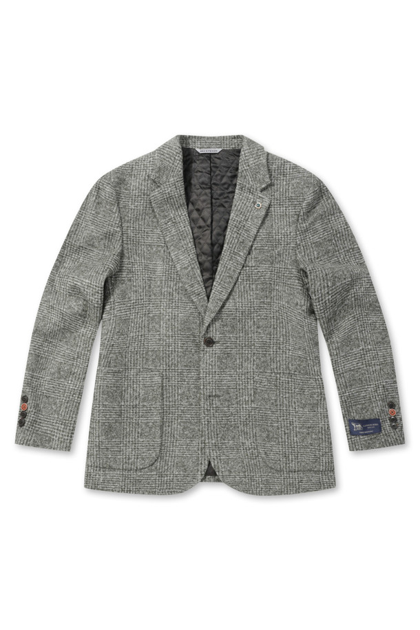 이탈리아 로마사 울 혼방 저지 소재의 울저지 글렌체크 재킷입니다. 카키와 아이보리 두 가지 색상으로 출시되었으며, 겨울철 일상, 오피스룩, 비즈니스 캐주얼에 모두 잘 어울립니다. 클래식, 캐주얼, 미니멀 스타일을 아우르는 디자인으로, 레귤러핏 투 버튼 테일러드 자켓입니다. 바이린 충전재 퀼팅, 부토니에 장식, 소매 컬러 단추 배색, 전체 안감 처리로 고급스러움을 더했습니다. 부드러운 촉감과 레귤러 기장의 긴 소매 디자인으로 편안하게 착용할 수 있습니다.