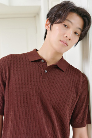 [셀렉션] 워셔블 케이블 폴로넥 스웨터