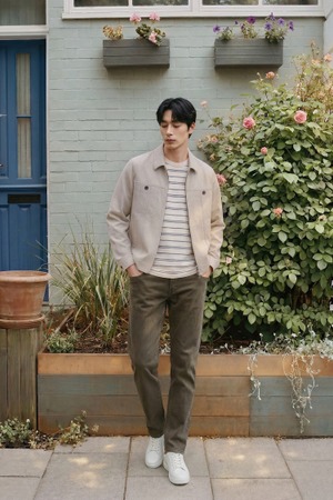 [셀렉션] 스탠다드핏 피그먼트 워싱 컬러 데님