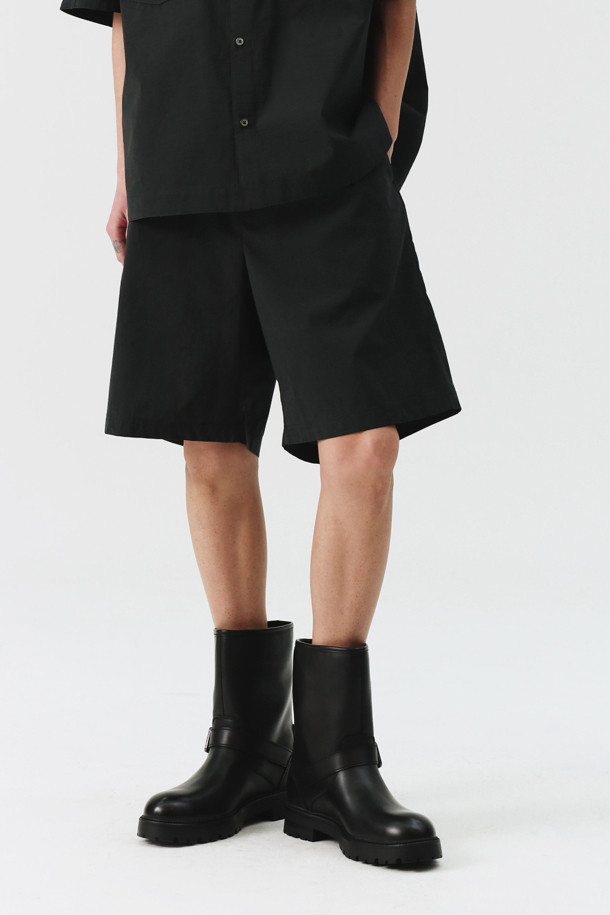 AMOUPRE - 캐주얼팬츠 - Cotton Blend Shorts (Black)