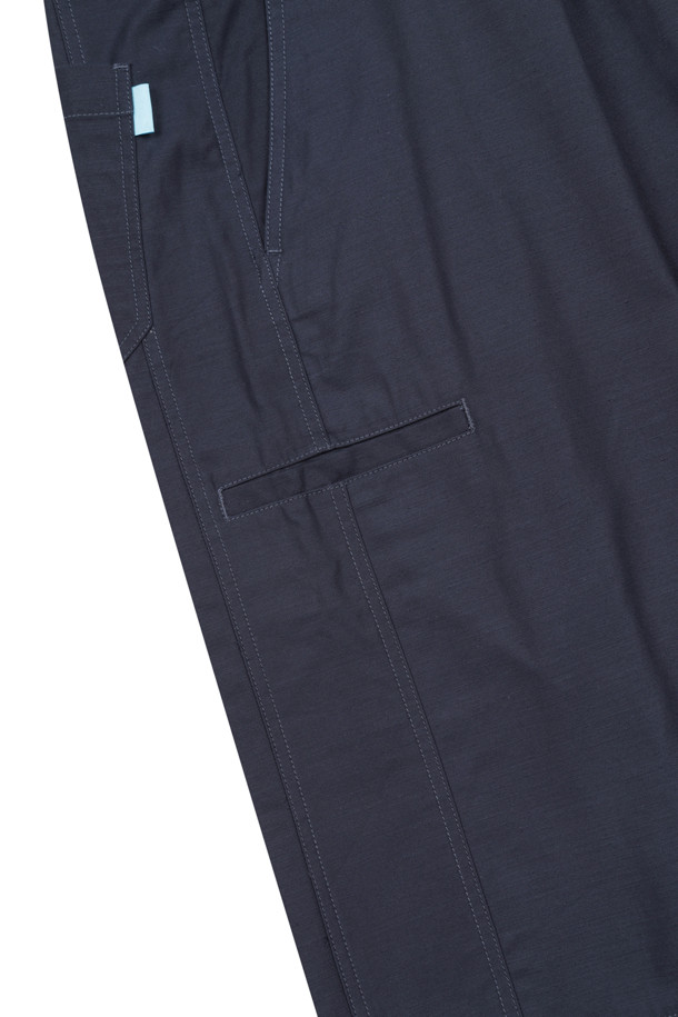 AMOUPRE - 캐주얼팬츠 - Wide Panel Pants (Navy)