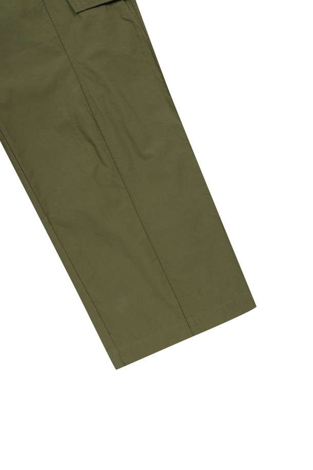 AMOUPRE - 캐주얼팬츠 - Straight Cargo Pants (Khaki)