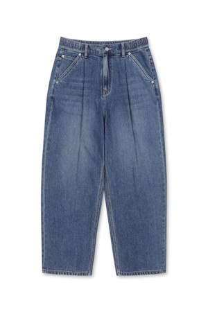 Relaxed Tapered One-Tuck Washed Denim (Blue)