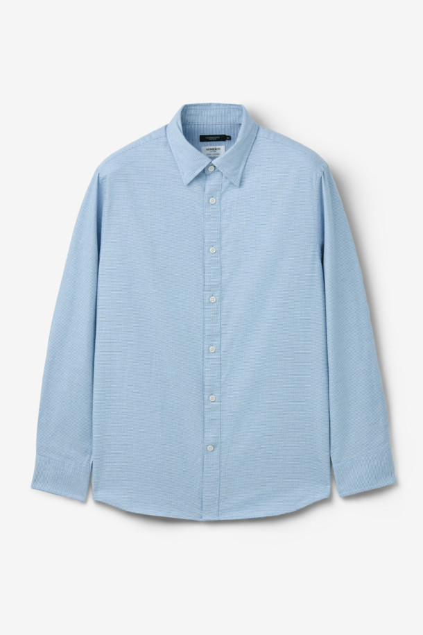 SOMELOS(소멜로스) 코튼 캐시미어 하운드투스 셔츠는 부드러운 촉감의 면과 캐시미어 혼방 소재로 제작되어 가을, 겨울 시즌에 착용하기 좋습니다. 하늘색 컬러의 레귤러핏 셔츠로, 베이직하면서도 클래식한 하운드투스 패턴이 돋보입니다. 차이나칼라와 긴 소매 디자인으로, 출근룩, 비즈니스 캐주얼, 모임룩 등 다양한 TPO에 활용할 수 있습니다. 밀드 가공 처리되어 물세탁이 가능하며, 스타일은 클래식과 미니멀을 추구하는 분들께 추천합니다.
