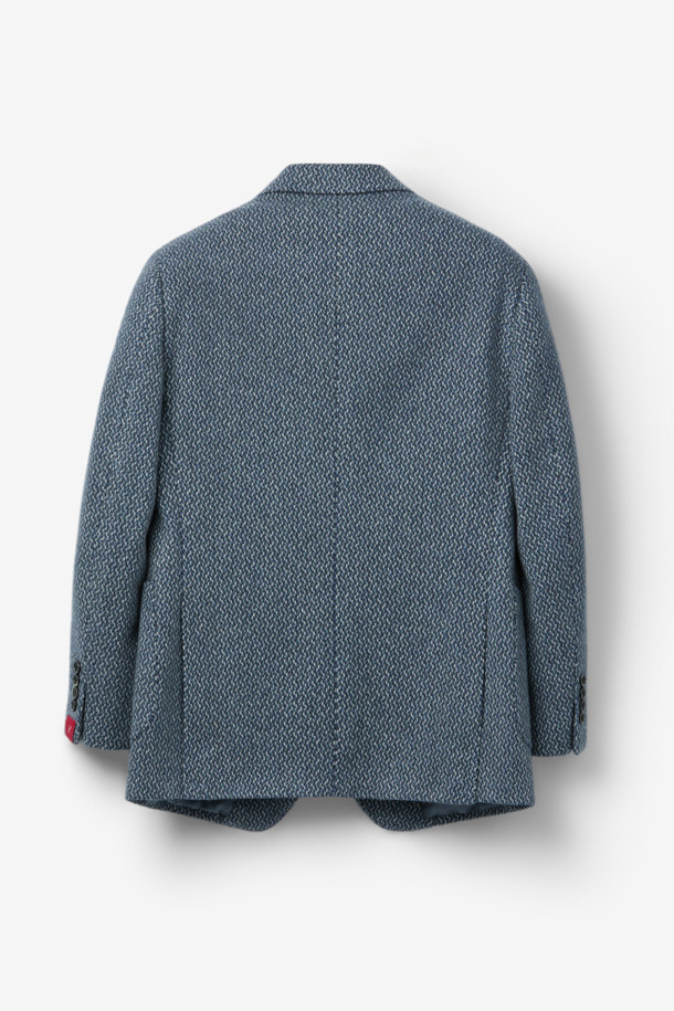 존스톤 캐시100 조직감 재킷은 가을과 겨울, 당신의 품격을 높여줄 클래식하고 미니멀한 스타일의 아우터입니다. 고급스러운 그레이 컬러의 캐시미어 100% 소재로 제작되어 부드러운 촉감과 은은한 광택감을 선사하며, 두꺼운 두께감으로 따뜻함을 더합니다. 싱글 버튼 여밈과 레귤러 핏 디자인은 오피스룩, 비즈니스 캐주얼, 모임룩 등 다양한 TPO에 활용 가능합니다. 무지 패턴에 조직감 있는 디테일이 돋보이며, 긴 소매 기장과 레귤러 기장으로 세련된 실루엣을 완성합니다.
