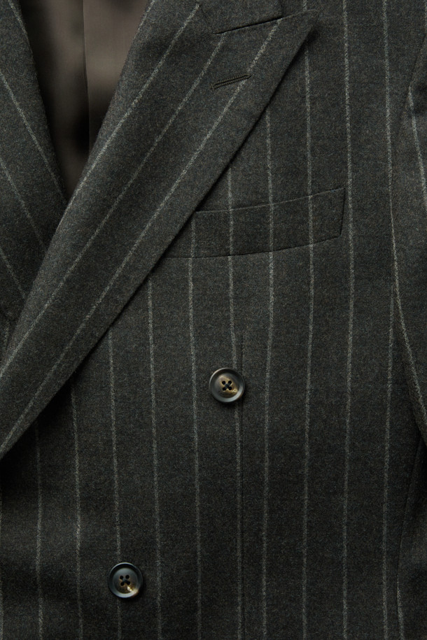 CAMBRIDGE MEMBERS - 수트 - 드라고 울 밀드 스트라이프 더블 수트 (Brown)