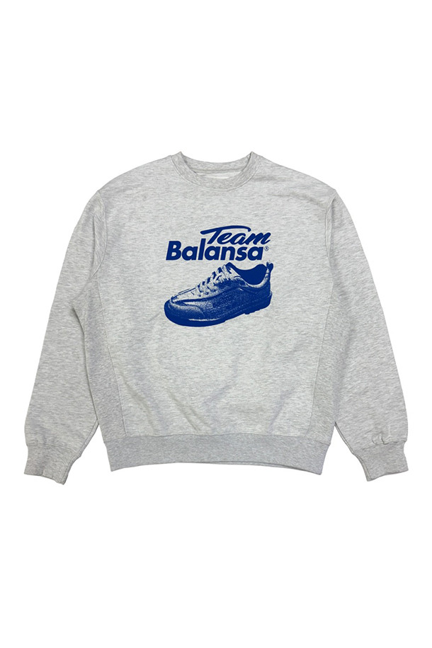 [발란사] TEAM BALANSA 크루넥 티셔츠 - 애쉬 그레이는 캐주얼하고 스포티한 스타일의 공용 상의입니다. 봄, 가을, 겨울 계절에 적합하며, 라운드넥과 레귤러핏으로 편안한 착용감을 제공합니다. 애쉬 그레이 컬러에 팀 발란사 로고 프린팅으로 포인트를 더했습니다. 긴소매 디자인의 크루넥 스웨트셔츠로, 일상에서 스타일리시하게 연출하기 좋습니다.
