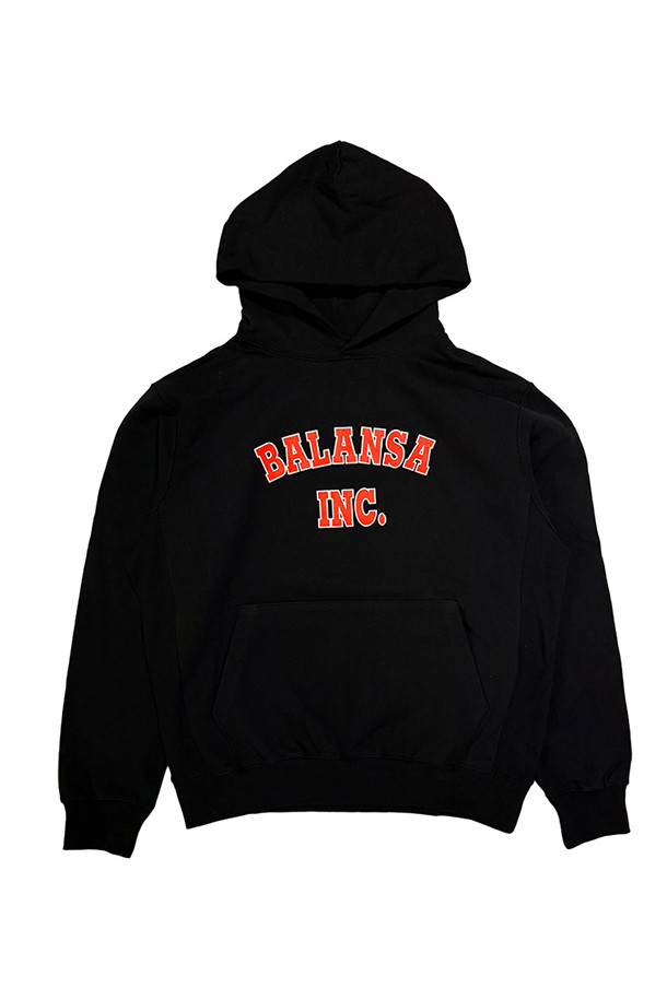 [발란사] BALANSA INC. 후디는 캐주얼, 스트릿, 미니멀 스타일을 즐기는 분들을 위한 후드티입니다. 가을, 겨울 시즌에 적합하며, 일상, 집콕, 산책 등 다양한 TPO에 활용하기 좋습니다. 블랙 컬러의 로고 패턴이 특징이며, 긴 소매와 레귤러 기장으로 편안하게 착용할 수 있습니다. 데일리룩에 포인트를 더하고 싶을 때, [발란사] 후디를 선택해 보세요.
