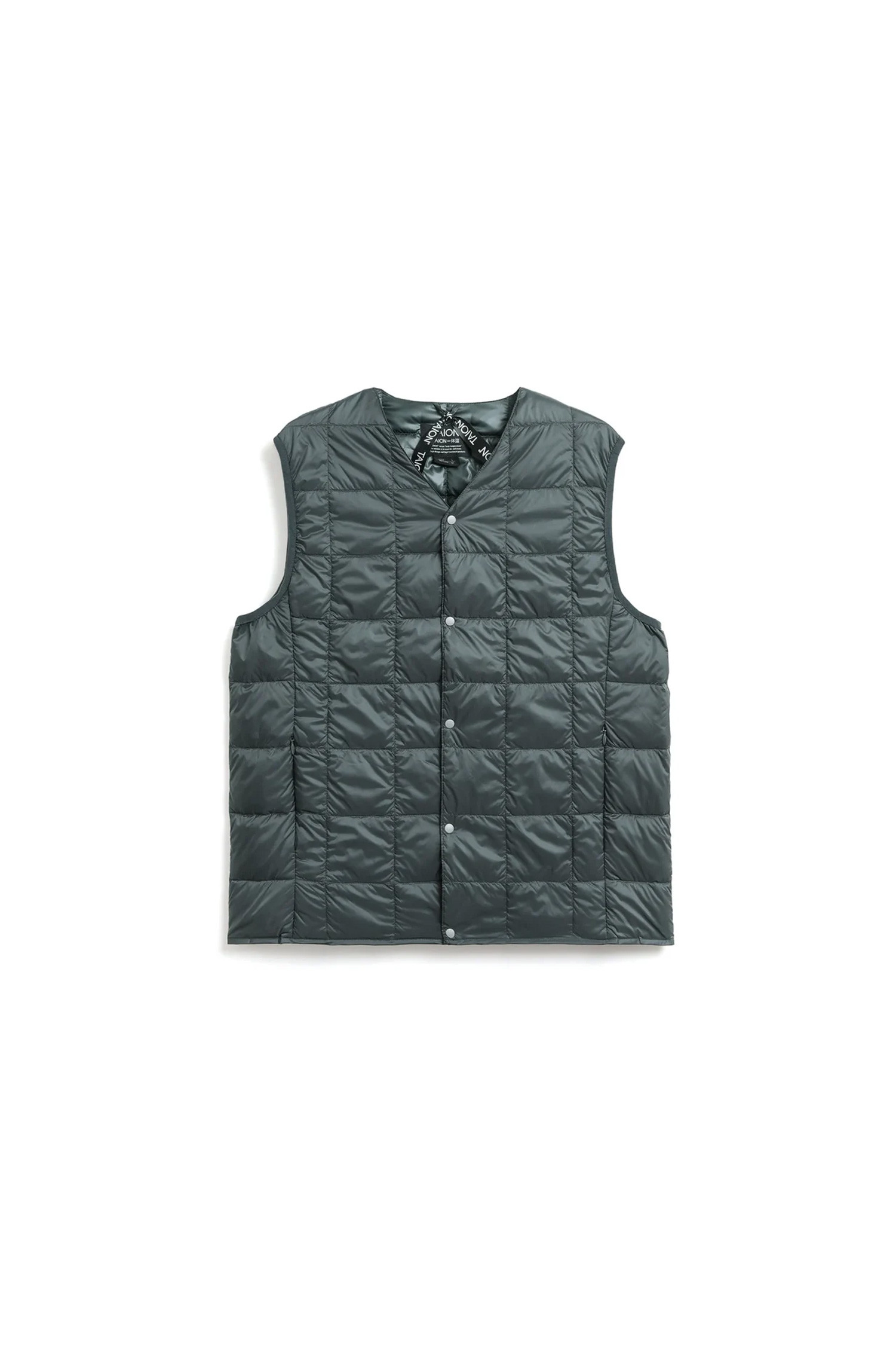 TAION - 다운/패딩 - [타이온] MENS V-NECK DOWN VEST 맨즈 브이넥 다운 베스트 - CHARCOAL