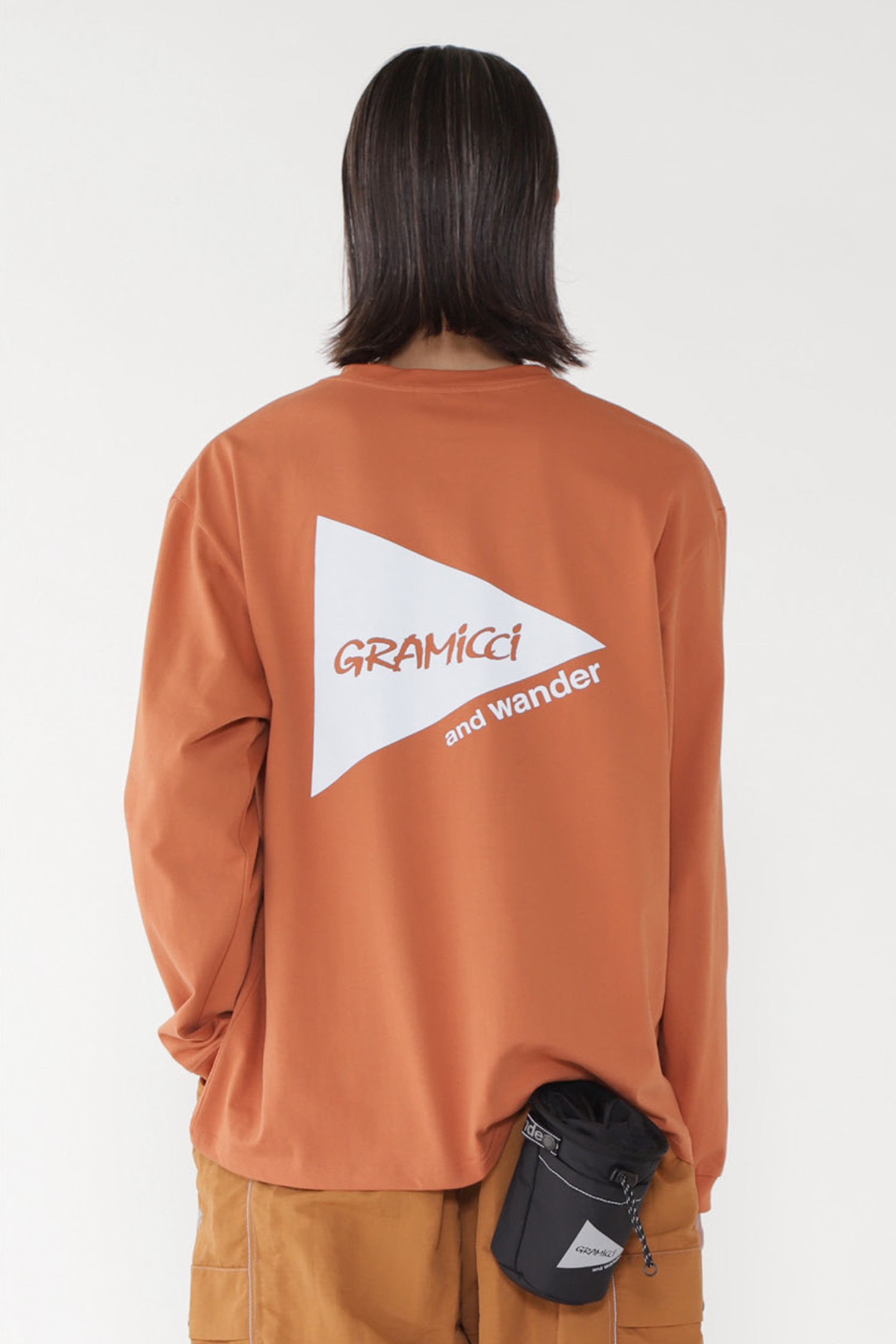 GRAMICCI - 긴팔티셔츠 - [그라미치X앤드원더] BACKPRINT L/S TEE 백프린트 롱 슬리브 티 - ORANGE