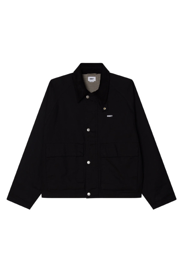 OBEY(오베이) CADEN WORK JACKET(카덴 워크 재킷) - BLACK FADED WASH는 남성용 워크웨어 스타일의 데님 재킷입니다. 봄, 가을에 착용하기 좋으며, 캐주얼 및 스트릿 스타일을 연출하기에 적합합니다. 블랙 컬러에 워싱 처리된 데님 소재로 제작되었으며, 레귤러 핏과 버튼 여밈 방식을 갖추었습니다. 일상복은 물론 출근룩, 모임룩으로도 활용할 수 있으며, 포켓 디테일이 특징입니다. 무난한 디자인으로 다양한 스타일의 옷과 코디하기 좋습니다.
