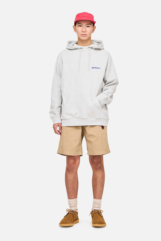 [그라미치] 지-쇼츠는 일상, 아웃도어, 암벽등반 등 다용도로 활용 가능한 남성용 반바지입니다. 봄, 여름에 시원하게 착용할 수 있으며, 캐주얼, 스포티한 스타일을 연출합니다. 릴랙스핏으로 편안하며, 뻣뻣한 촉감의 면 소재로 제작되었습니다. 다이아몬드 형태의 크로치 거셋과 나일론 벨트가 내장되어 활동성을 높였으며, 앞/뒤 주머니를 갖춰 실용적입니다. 내구성이 강한 트월 원단과 친환경 코튼 소재를 사용하여 제작된 제품입니다.
