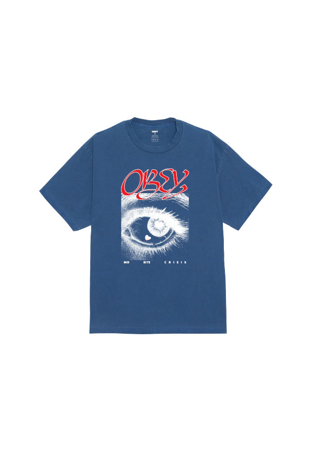 OBEY MIDNITE CRISIS 오베이 미드나이트 크라이시스 - PIGMENT DARK DENIM 티셔츠는 남녀 모두 착용 가능한 오버핏 반소매 티셔츠입니다. 네이비, 블루 컬러의 면 소재로 제작되어 부드러운 촉감을 선사하며, 봄, 여름에 얇게 입기 좋습니다. 스트릿, 캐주얼 무드의 아이 모티브 그래픽 프린트가 돋보이며, 여행룩, 휴가룩에 활용하기 좋습니다. 미니멀한 스타일 연출에도 용이하여 다양한 코디에 활용 가능한 데일리 티셔츠입니다.
