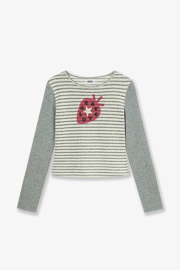 STRAWBERRY TEE - 그레이는 캐주얼하고 미니멀한 스타일의 긴소매 티셔츠입니다. F/W 시즌에 적합하며, 라운드넥 디자인에 다양한 소재(폴리에스테르, 레이온, 나일론, 스판덱스, 면)로 제작되었습니다. 그레이 컬러 바탕에 스트라이프 패턴과 딸기 그래픽이 프린트되어 포인트를 줍니다. 일상복으로 편안하게 착용할 수 있는 레귤러 기장의 티셔츠입니다.
