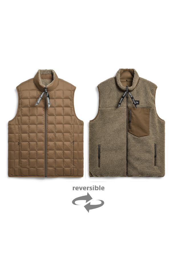 [타이온] DOWN × BOA REVERSIBLE VEST 다운 × 보아 리버서블 베스트는 가을, 겨울 시즌에 따뜻함과 스타일을 동시에 잡을 수 있는 베스트입니다. 라이트브라운과 베이지 컬러의 조화로 어떤 룩에도 자연스럽게 어울리며, 미니멀한 스타일을 연출합니다. 안감은 다운 충전재로, 겉감은 보아 원단으로 제작되어 뛰어난 보온성과 부드러운 촉감을 선사합니다. 리버서블 디자인으로 실용성을 더했으며, 집업 여밈 방식으로 편안하게 착용 가능합니다. 출근룩과 여행룩 등 다양한 상황에 활용 가능하며, 미니멀, 클래식, 캐주얼 스타일을 모두 소화할 수 있습니다.