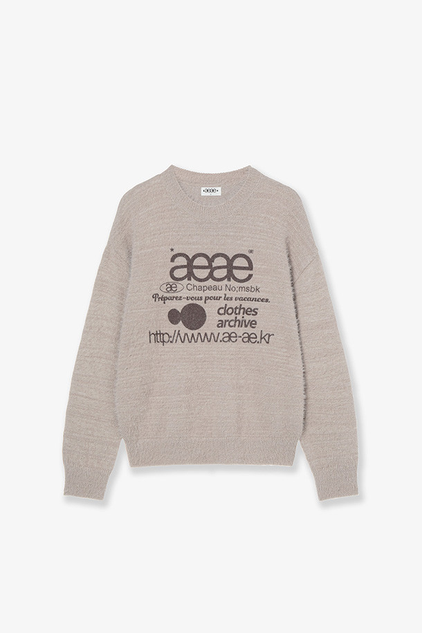 WEB 로고 니트 풀오버 - 토프는 부드러운 울 소재로 제작되어 가을과 겨울에 따뜻하게 입을 수 있는 남녀 공용 니트입니다. 베이직하고 캐주얼한 스타일로, 레귤러 핏과 라운드넥 디자인이 특징이며, 긴 소매 기장으로 편안함을 더했습니다. 토프 컬러 배경에 로고 프린트가 포인트를 주어 일상, 출근룩, 모임룩 등 다양한 TPO에 활용 가능합니다. 캐주얼, 클래식, 미니멀 스타일을 모두 아우르는 활용도 높은 아이템입니다.
