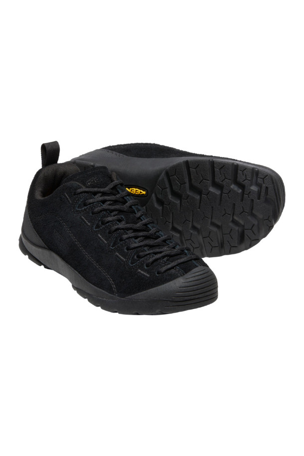 JASPER W 여성 재스퍼 - HAIRY BLACK/BLACK은 아웃도어 및 일상 활동에 적합한 여성 운동화입니다. 블랙 컬러의 무지 디자인으로, 캐주얼, 미니멀, 스포티 스타일을 연출할 수 있습니다. 라운드 앞코와 끈으로 여미는 로우탑 디자인이 특징이며, 사계절 내내 착용 가능합니다. 무빙코드 구조와 발에 맞게 적응하는 핏으로 자유로운 움직임을 제공하며, 에코 항균 기술로 쾌적함을 유지합니다. 산책룩과 여행룩에 매치하여 편안하고 스타일리시한 룩을 완성해보세요.
