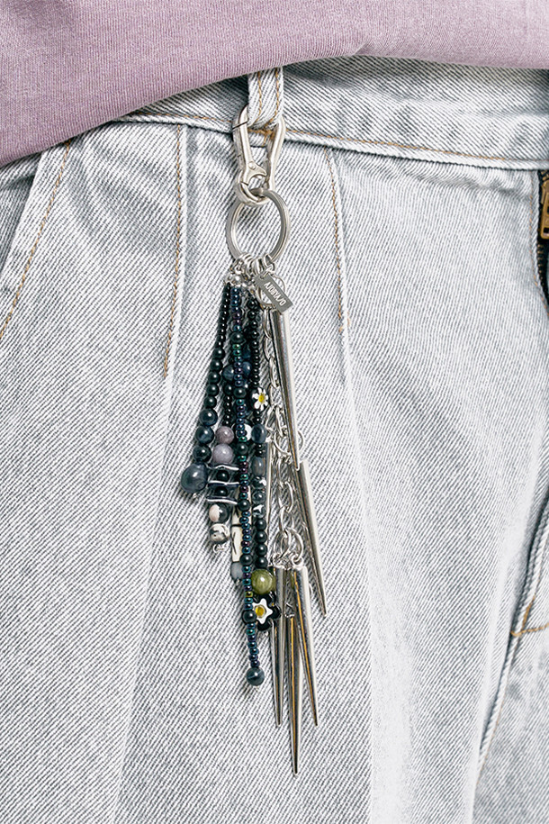 AJOBYAJO] [아조바이아조] Studded Jangle Keyring 스터드 장글