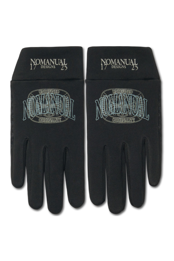 엠블럼 써멀 글러브 - 블랙은 겨울철 보온을 위한 필수 아이템입니다. 폴리에스테르 소재로 제작되어 따뜻하고 부드러운 착용감을 제공하며, 두꺼운 두께감으로 추운 날씨에도 끄떡없습니다. 캐주얼 및 미니멀 스타일을 즐겨 입는 분들께 적합하며, 로고 프린트 디자인으로 포인트를 더했습니다. 일상생활에서 스타일리시하게 활용할 수 있는 써멀 글러브입니다.
