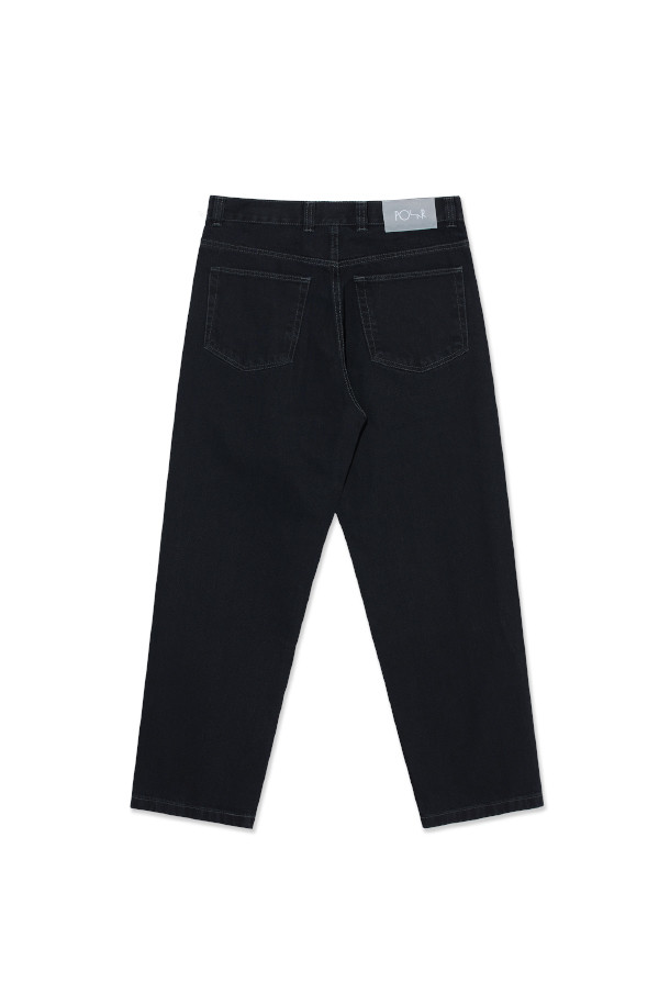 91! 팬츠 Aged Black은 캐주얼, 미니멀 스타일을 추구하는 남성을 위한 데님 팬츠입니다. 봄, 여름, 가을 시즌에 활용하기 좋은 레귤러핏 반바지로, 무지 디자인에 워싱 처리가 더해져 빈티지한 멋을 살렸습니다. 데이트룩, 여행룩 등 다양한 TPO에 매치하기 좋으며, 블랙 컬러로 어떤 상의와도 쉽게 어울립니다. 데님 소재 특유의 견고함과 편안한 착용감을 동시에 느낄 수 있습니다.
